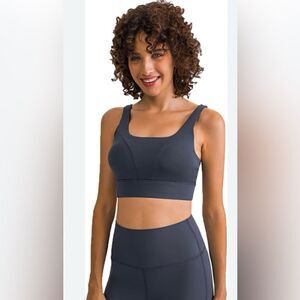 CYCLE HOUSE sports bra NWT Size M